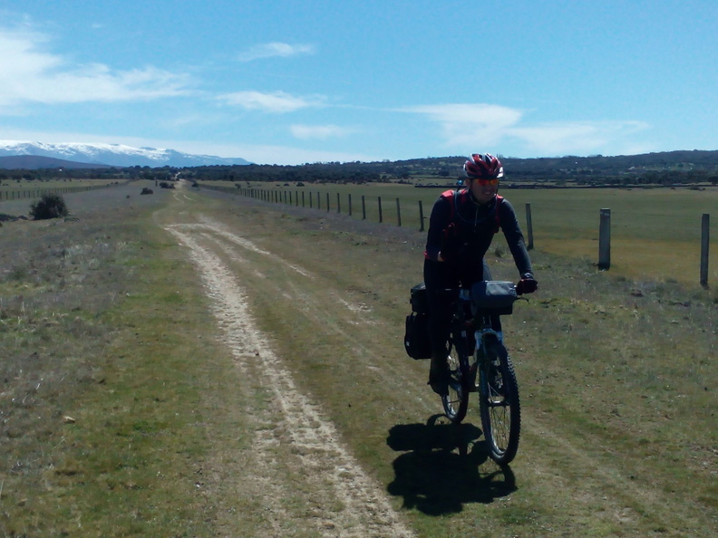 3QZZbXY1myl5FKR ZdF4aG9pEiijotdkK9yXqZdGmLE