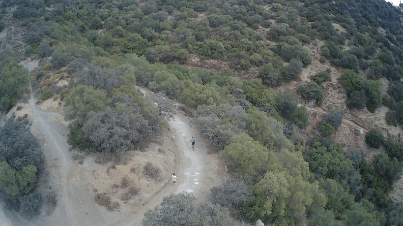 vlcsnap-2022-10-16-19h52m04s378