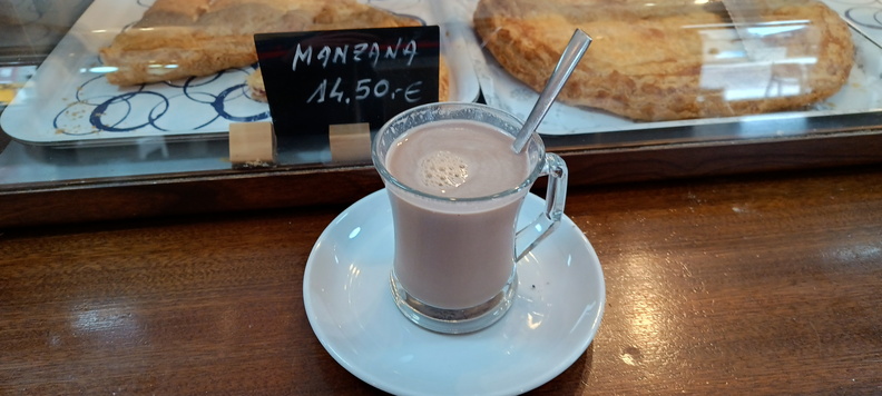 Cola Cao caliente en Soutelo de Montes